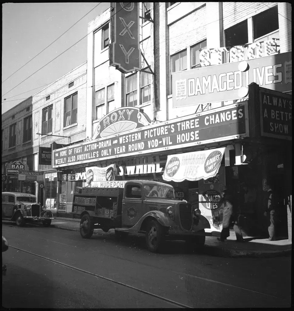 Roxy Theatre, Union Avenue