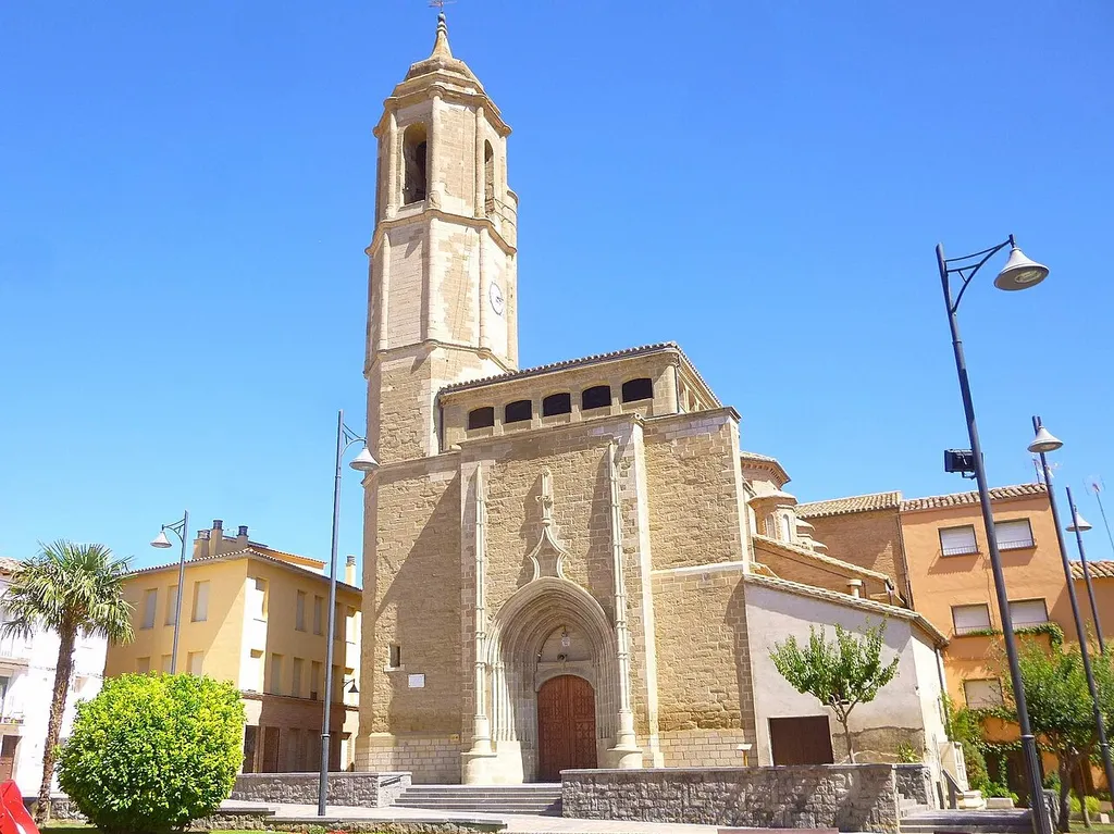 Binéfar - Iglesia de San Pedro 01