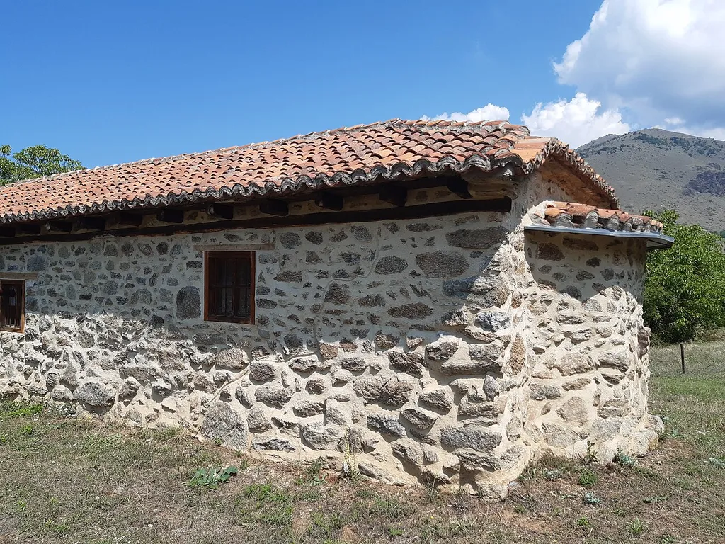 Candlemas Church, Laimos