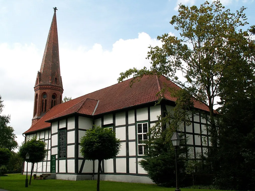 Johanniskirche in Bohmte, Ortsteil Arenshorst, Ansicht von Südosten