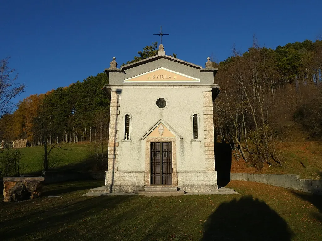 Grezzana (Veneto, Italy), Saint Viola church