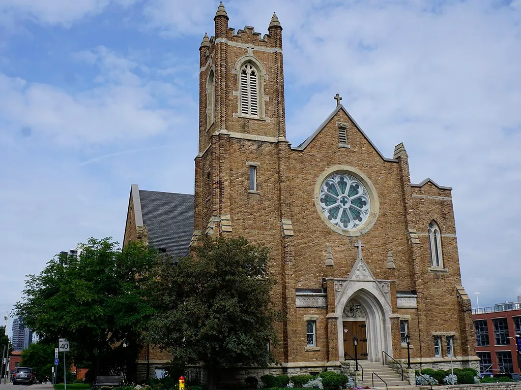 St. Matthew Lutheran Church (church building in Kitchener, Ontario)