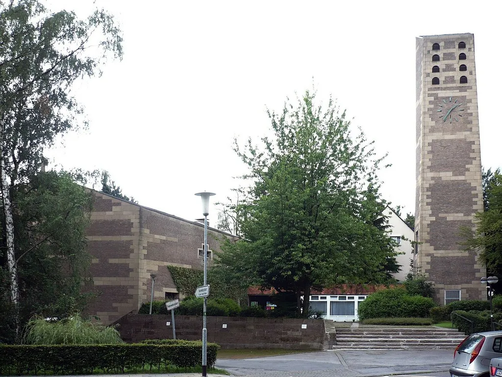 Ev. Jonakirche in Essen-Heidhausen