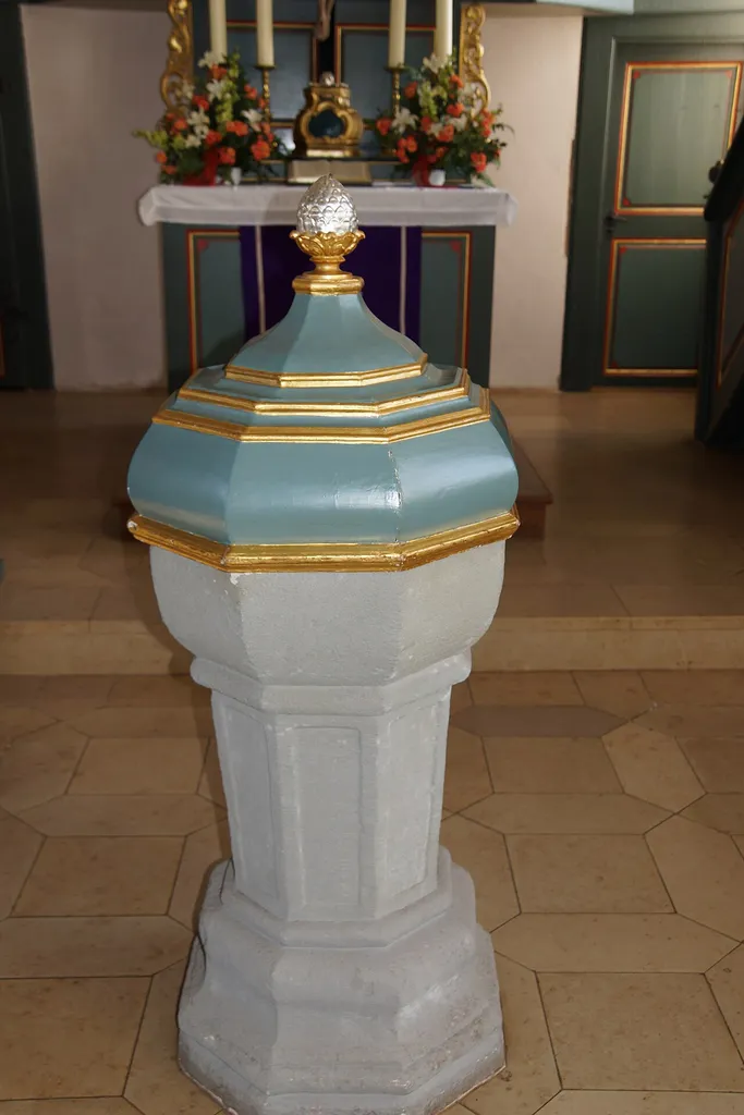 Die evangelisch-lutherische Pfarrkirche St Georg im mittelfränkischen Bergen