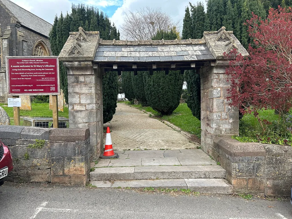 Churchyard Gates And Gatepiers 8 Metres North Of Church Of St Mary