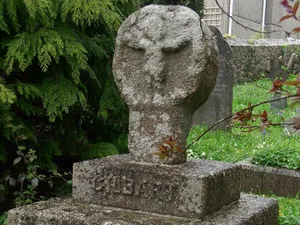Cross at approximately 60 metres north of Church of St Erth