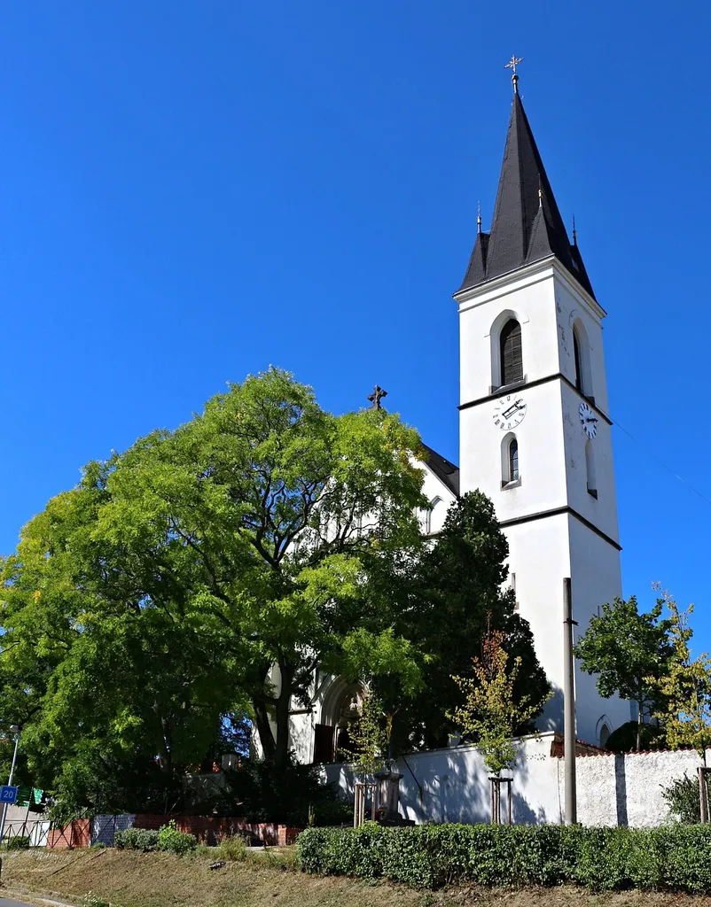 Stodůlky, kostel sv. Jakuba