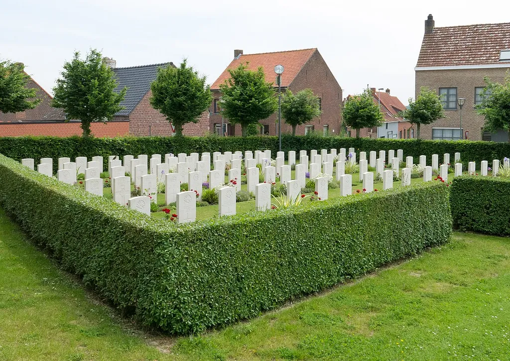 Loker Churchyard