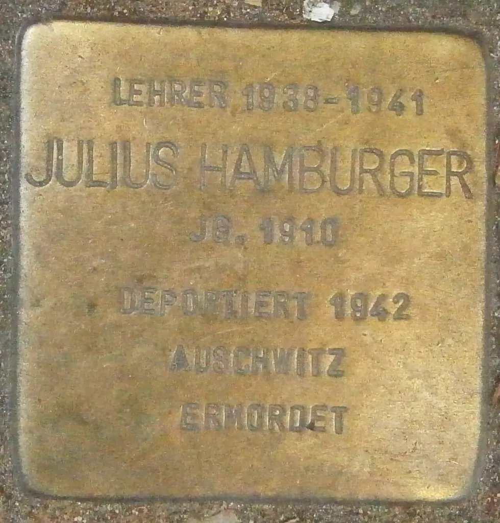 Stolperstein dedicated to Julius Hamburger