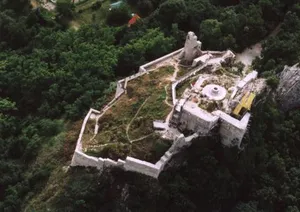 Castle of Csókakő