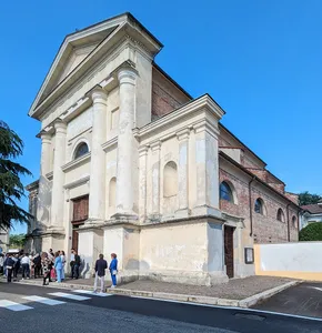 Santi Pietro e Paolo Church