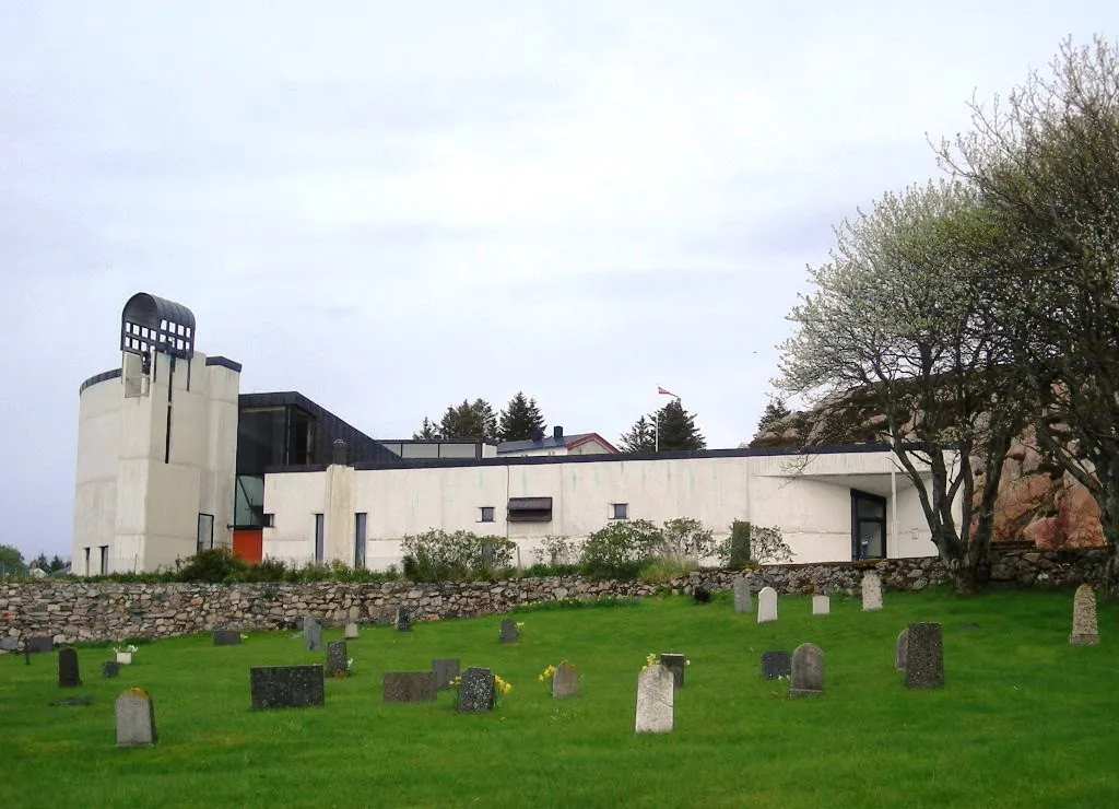 Sletta kirke på Frøya