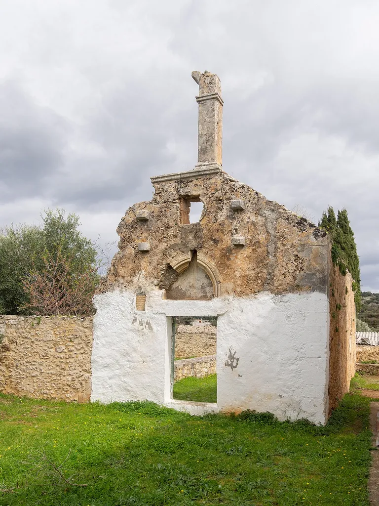 The ruins of the 1410 church dedicated to Mary, located in Skouloufia, Crete.