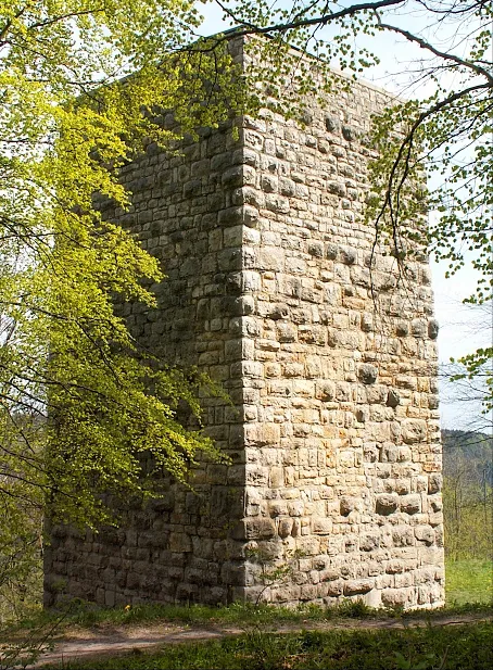 Aussichtsturm Schalksburg bei Balingen