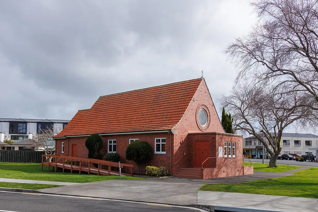 St Vincent de Paul Church in Milford, Auckland, viewed from the north-east.