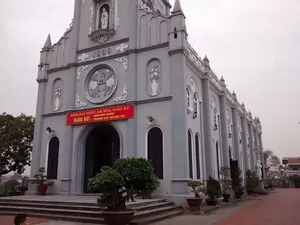 Hòn Gai Church