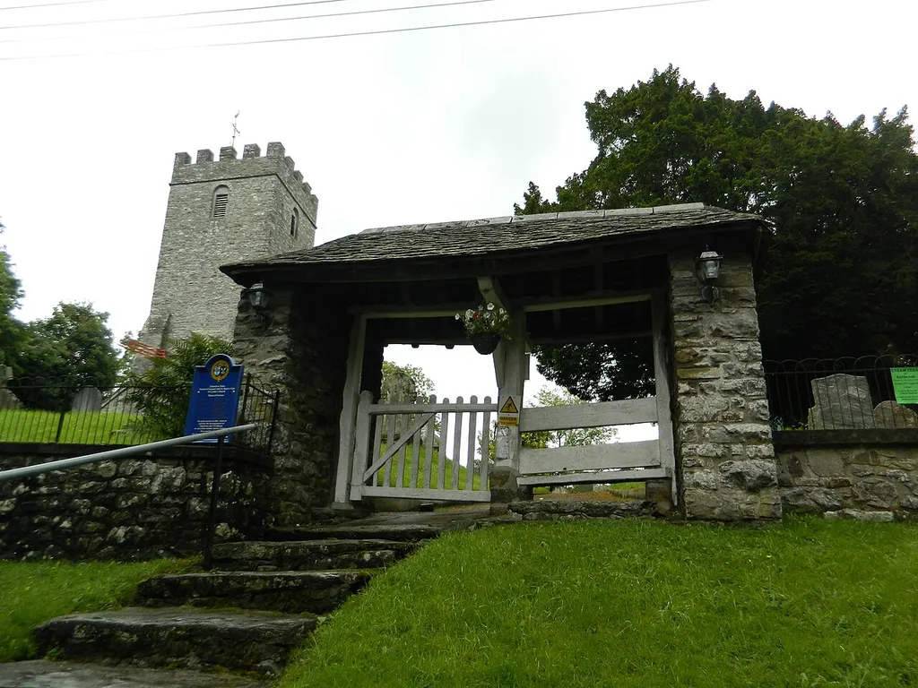 Lychgate, St Cynllo's, Nantmel