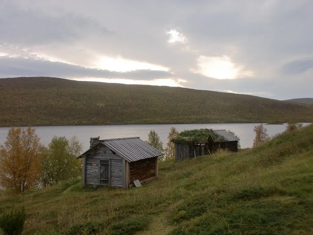 This is a photo of a monument in Finland identified by the ID 'Utsjoki Heritage Area' (Q30510001) - RKY: 382