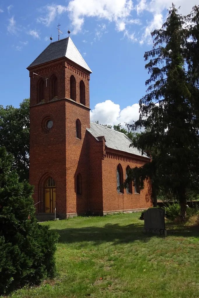 Zühlen ist ein Ortsteil der Stadt Arendsee (Altmark) und der Ortschaft Thielbeer im Altmarkkreis Salzwedel in Sachsen-Anhalt