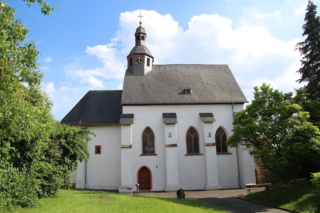 Kirche Dorlar