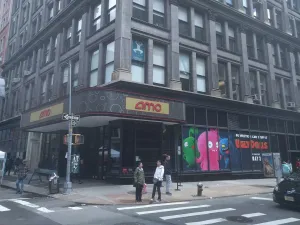 AMC 19th Street East 6