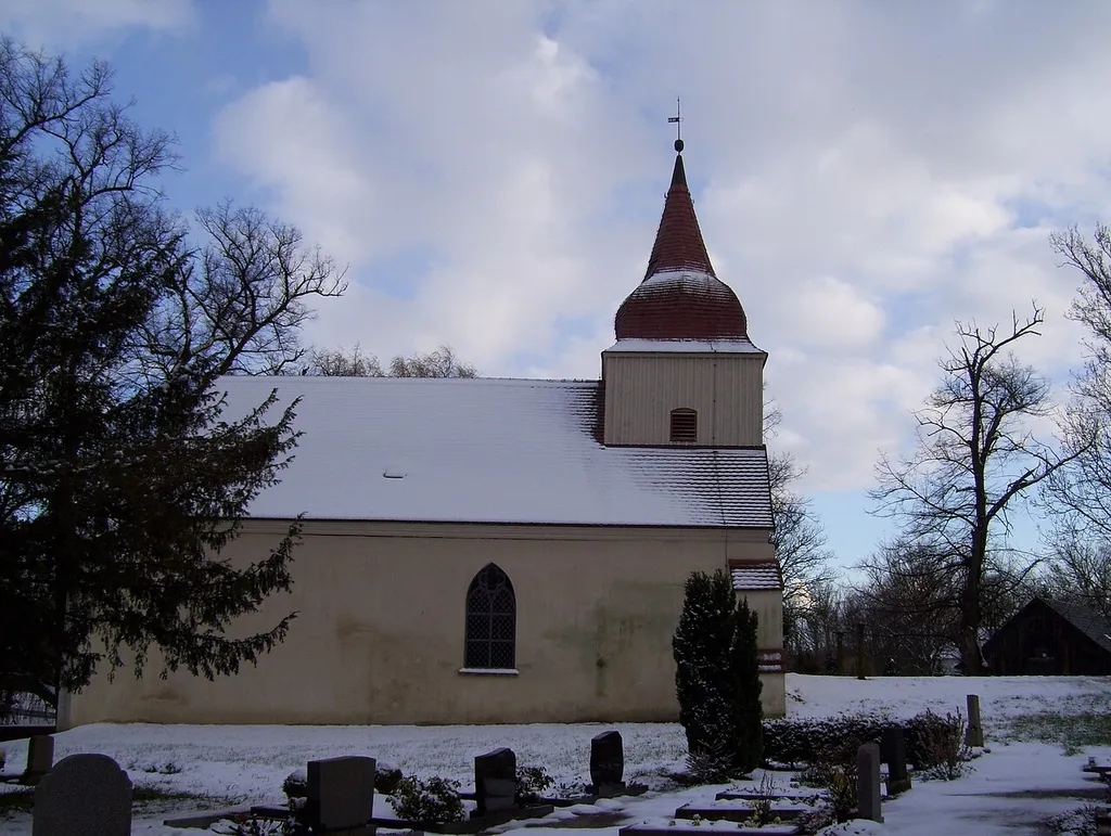 Kirche in Zemmin, Gemeinde Bentzin, Landkreis Demmin, Nordseite