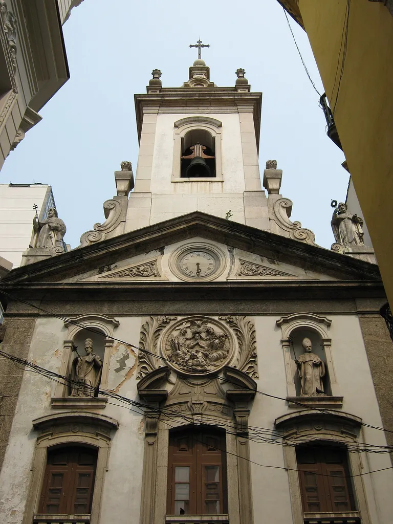 Fachada da Igreja de Nossa Senhora da Lapa dos Mercadores