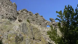 Ustra Fortress
