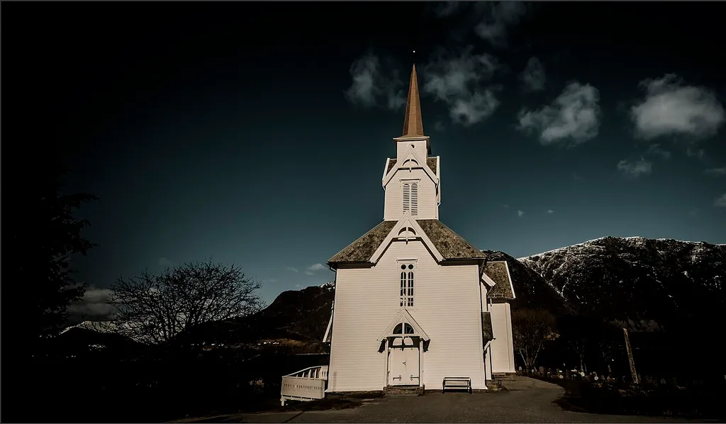 Dalsfjord kirke This is a photo of a monument in Norway, number: 84020 in the Norwegian Directorate for Cultural Heritage database.