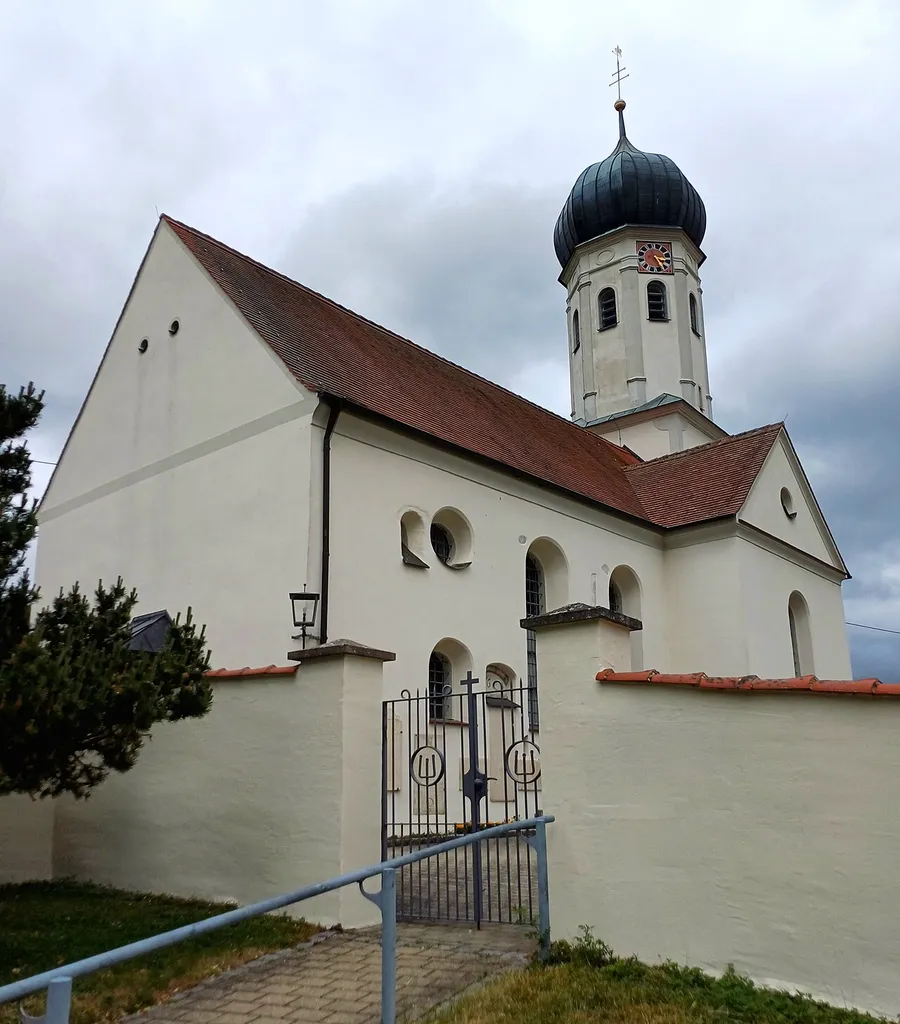 Kirche in Fremdingen-Hausen