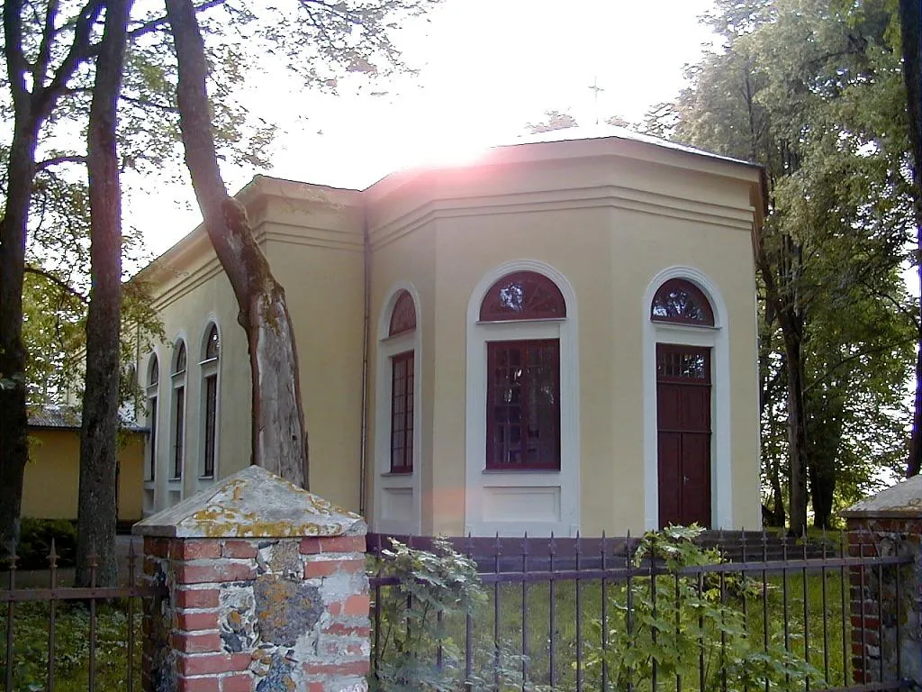 Nīcas baznīca 2000-07-08