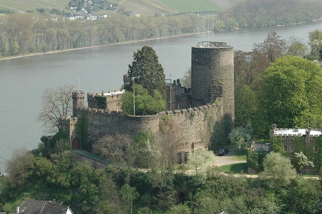 Heimburg von Nordosten