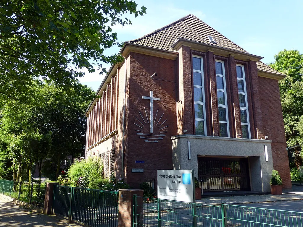 Neuapostolische Kirche OB-Mitte auf der Tannenbergstraße
