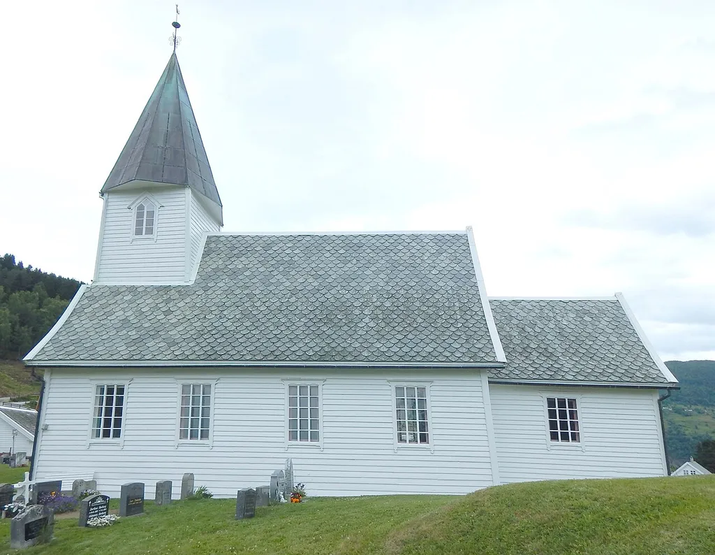 Joranger kirke i Luster