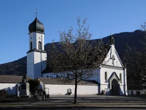 Pfarrkirche Hl. Petrus & Paulus