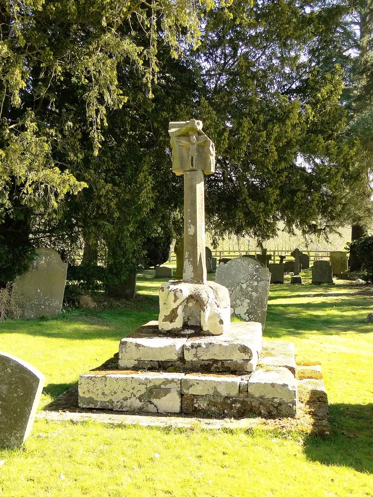 Churchyard cross, Putley