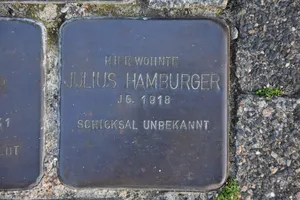 Stolperstein dedicated to Julius Hamburger