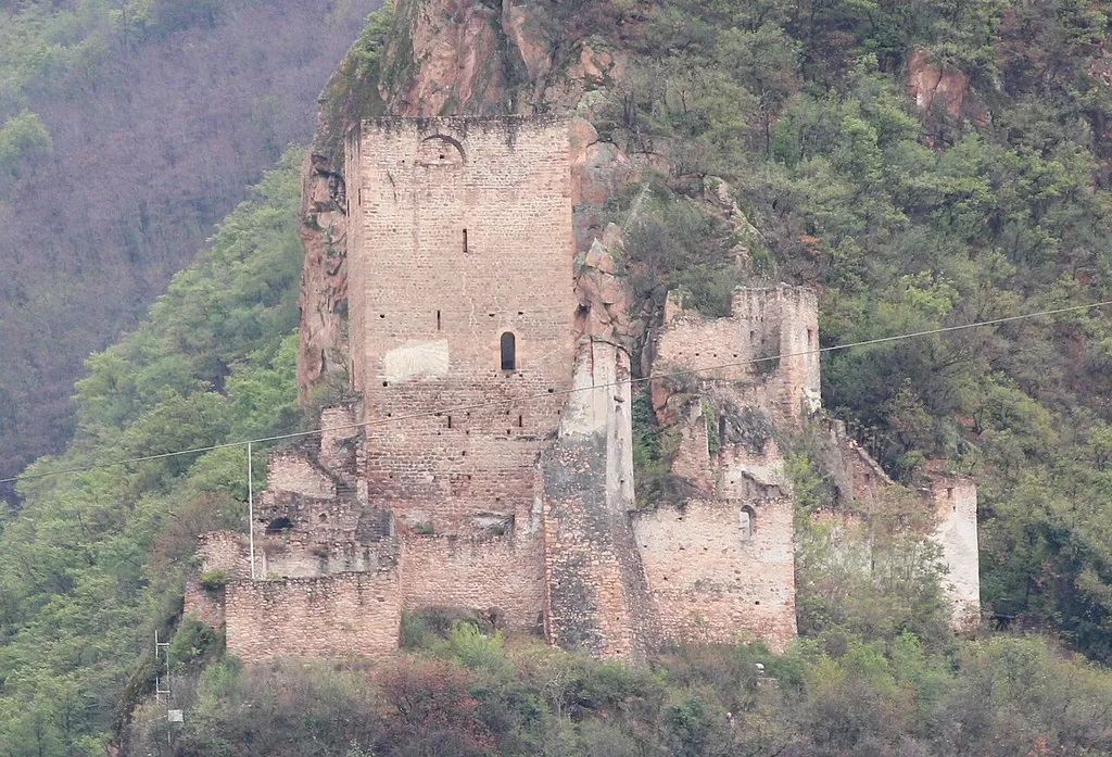 Burg Neuhaus bei Terlan
