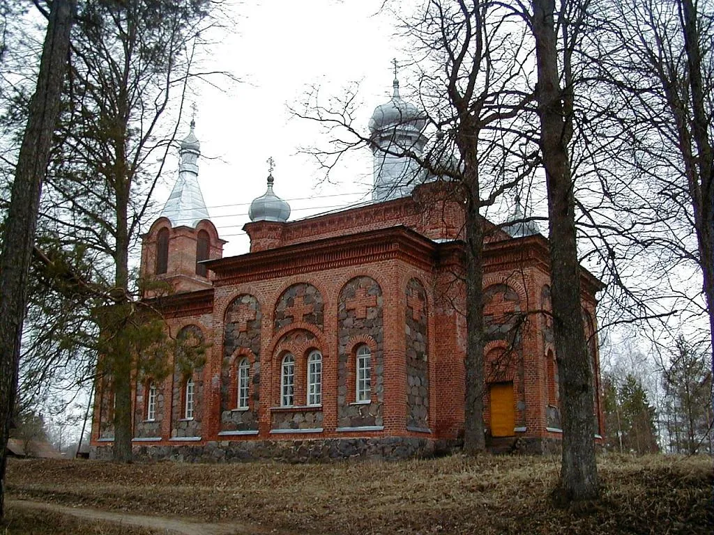Kalsnavas pareizticīgo baznīca Jāņukalnā 2003-04-18