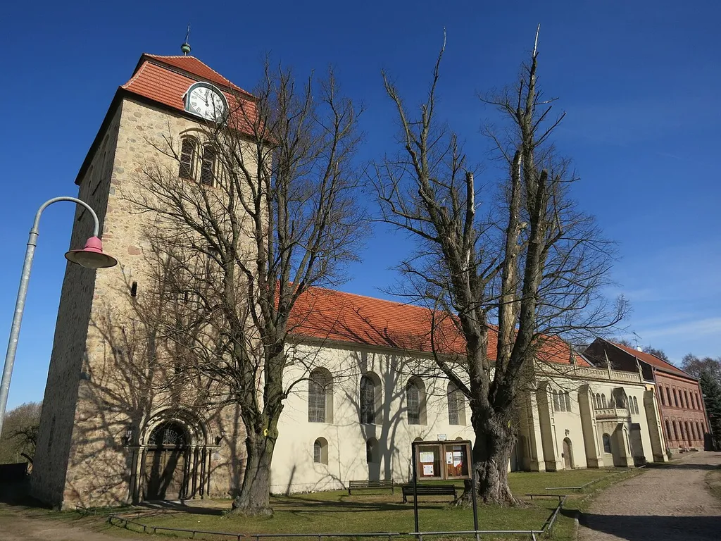 Kirche Görzke, Blick von Südwesten