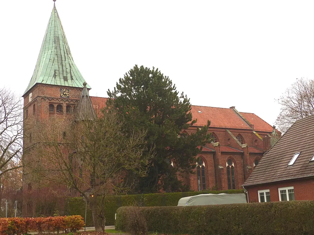 Felicianuskirche in Kirchweyhe von Südsüdwesten
