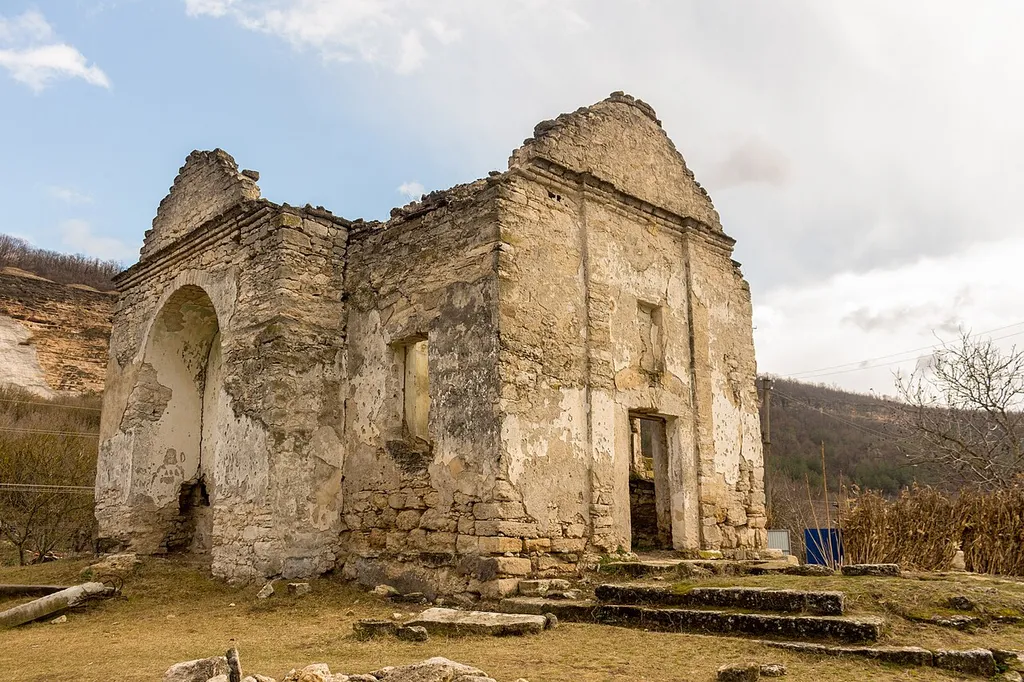 This file illustrates a cultural heritage monument in Moldova, ID