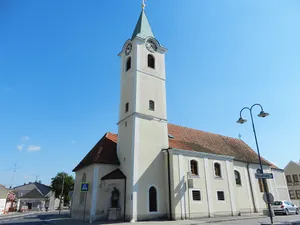 Pfarrkirche hl Peter und Paul, Gramatneusiedl