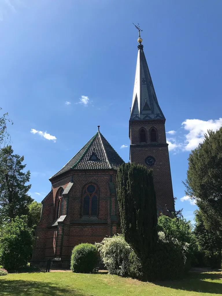 Dorfkirche in Schwielowsee-Geltow, Landkreis Potsdam-Mittelmark in Brandenburg