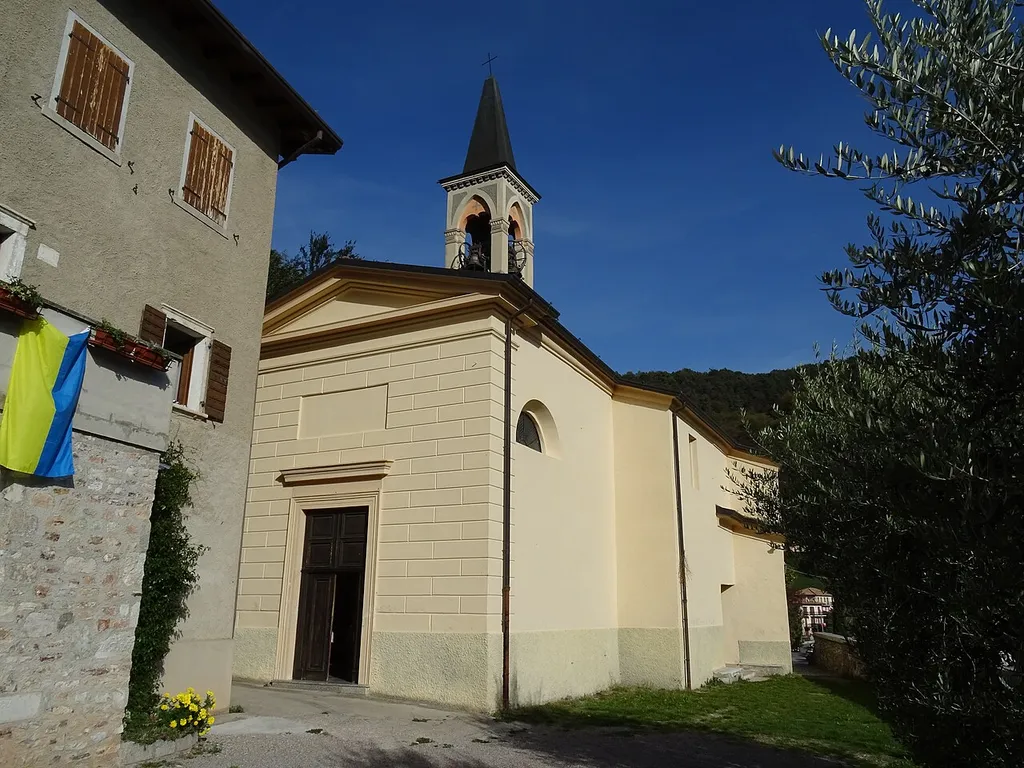 Sermerio (Tremosine sul Garda, Lombardy, Italy), Saints Bernard and Martin church
