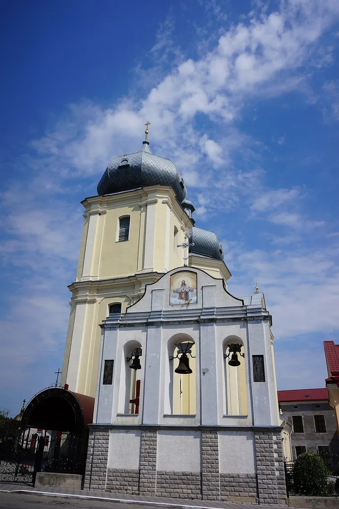 Воскресенська церква(мур.), Збараж, вул. Грушевського, 2