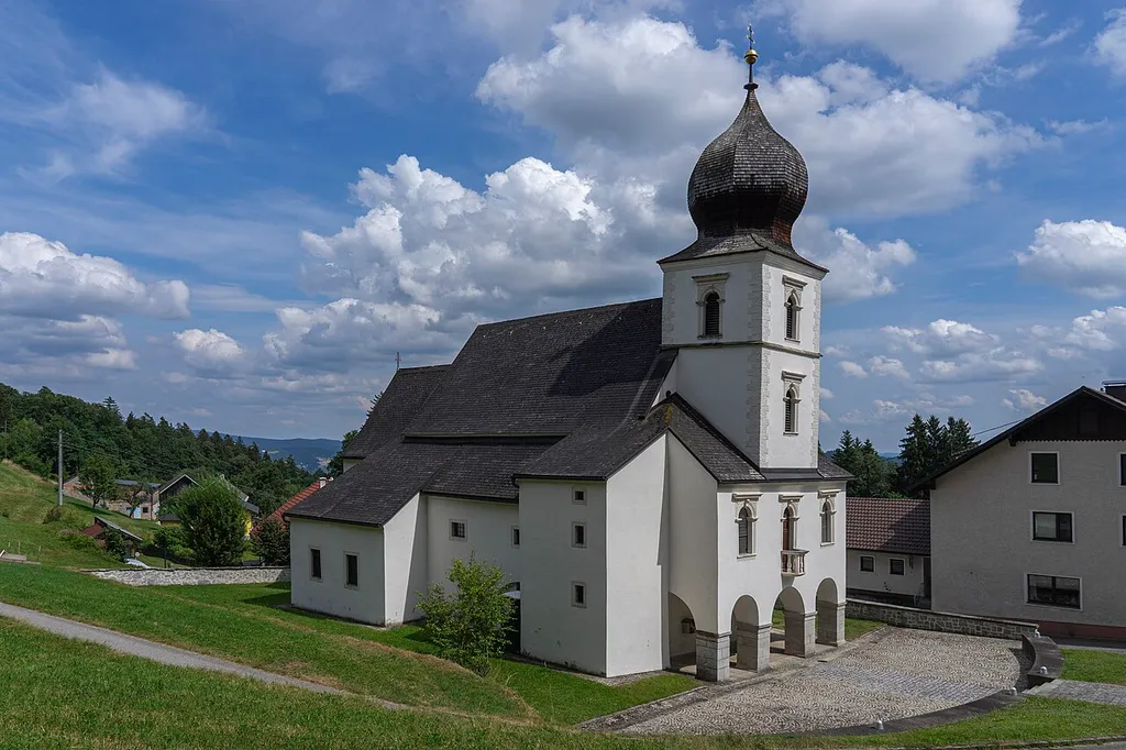 Kath. Filialkirche Mariä Heimsuchung und hl. Wolfgang