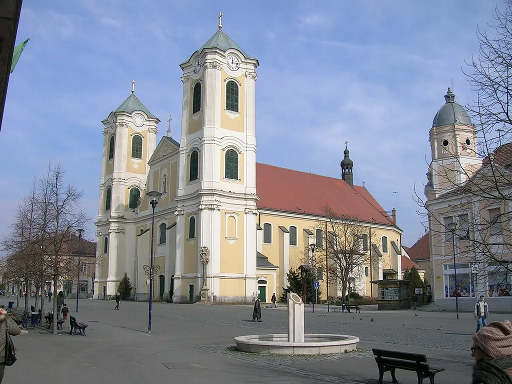 Eglise baroque Szent Bertalan de Gyöngyös.