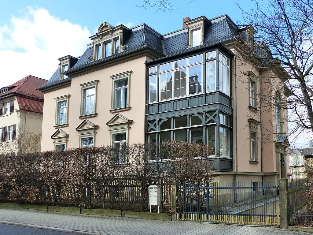 Denkmalgeschütztes Haus, August-Bebel-Platz 10, Bautzen