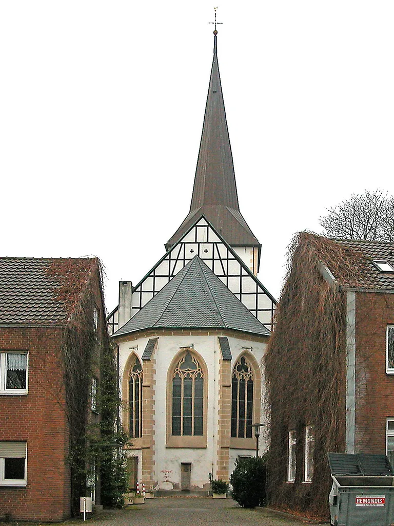 Stadtkirche St. Georg. Luenen (de); Церковь св. Георга. Люнен (ru).